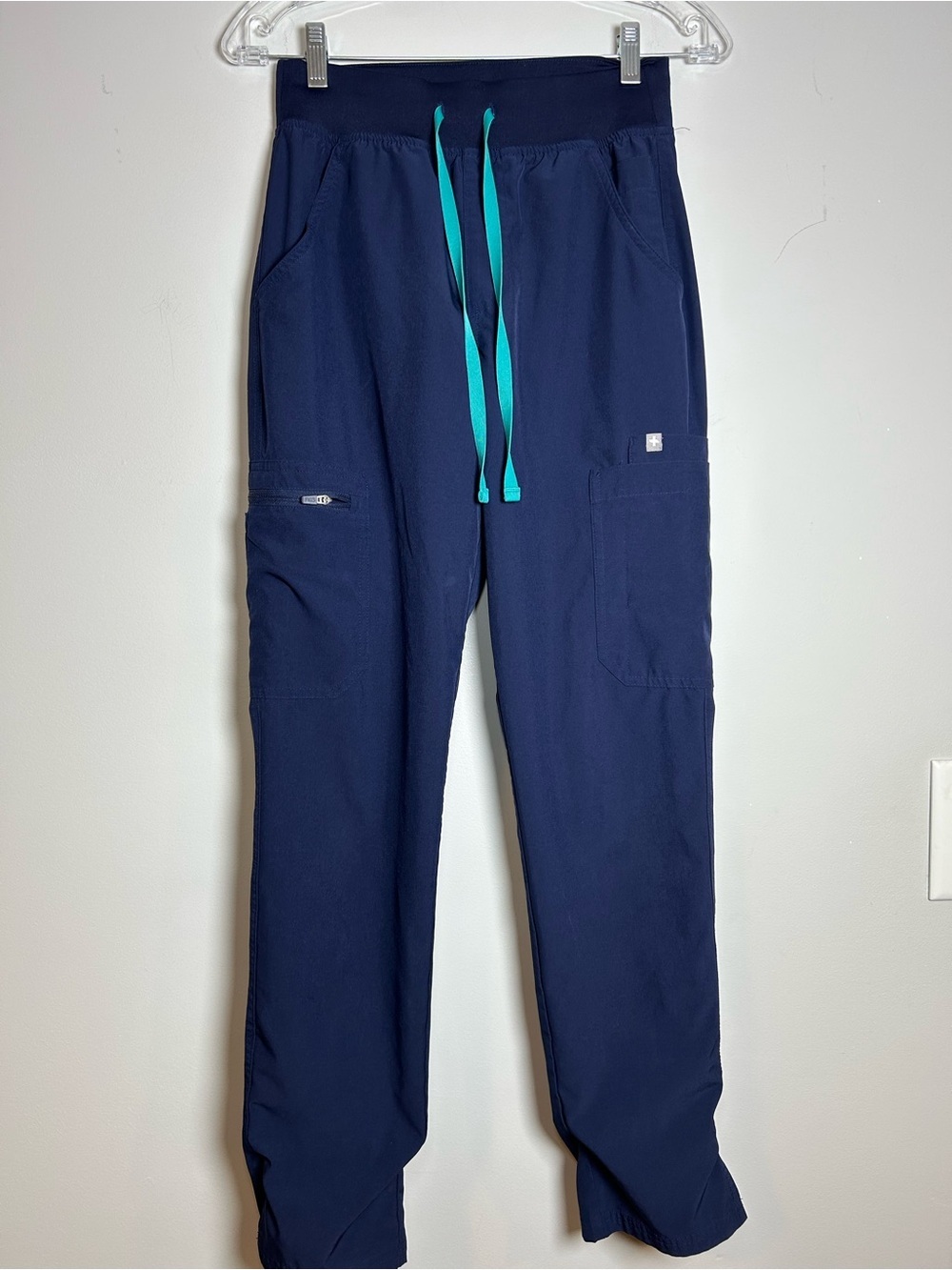 Figs yola high waisted scrub pants navy blue size xs lined